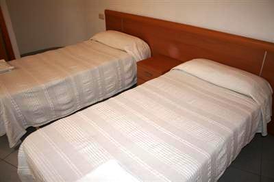 фото отеля Apartamentos Plaza