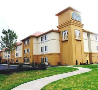 фото отеля La Quinta Inn & Suites Lancaster