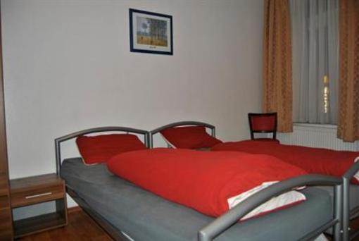 фото отеля Kolnotel Hostel Apart & Suite