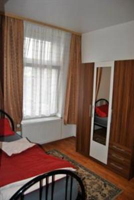 фото отеля Kolnotel Hostel Apart & Suite