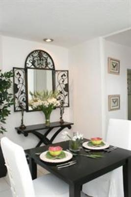 фото отеля Le Petit Fillan Guest House Sandton Johannesburg