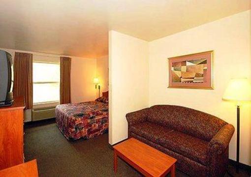 фото отеля Quality Inn & Suites Montclair