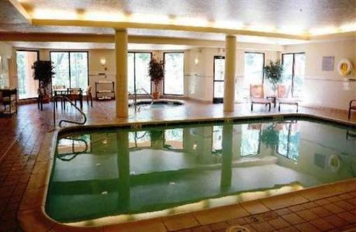 фото отеля Courtyard by Marriott Traverse City