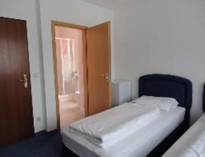 фото отеля Hotel Zentrum Hannover
