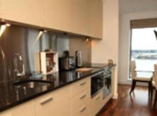 фото отеля Luxury Penthouse Waterfront Apartment