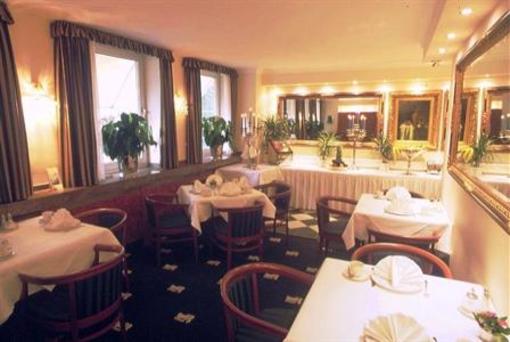 фото отеля Altstadt Hotel St Georg Düsseldorf