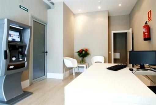 фото отеля Hostal Express