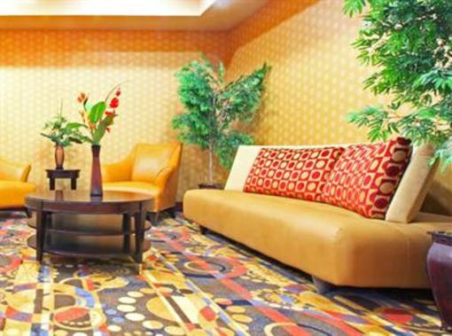 фото отеля Holiday Inn Express Hotel & Suites Van Buren-Ft Smith Area