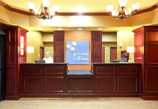 фото отеля Holiday Inn Express Hotel & Suites Van Buren-Ft Smith Area