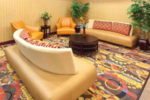 фото отеля Holiday Inn Express Hotel & Suites Van Buren-Ft Smith Area