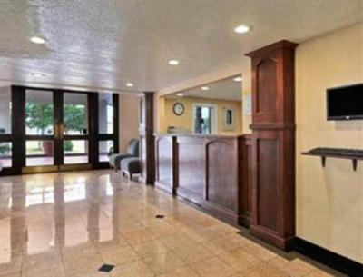 фото отеля Days Inn Downtown Riverwalk