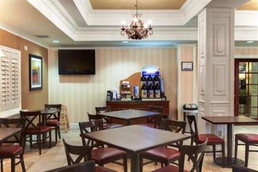 фото отеля Holiday Inn Express Phoenix Downtown