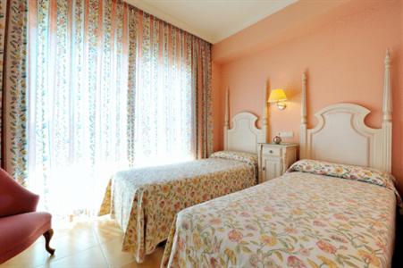 фото отеля Salles Hotel Marina Portals