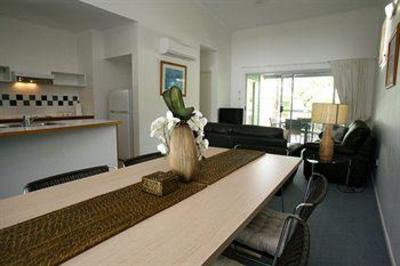 фото отеля Marlin Cove Holiday Resort