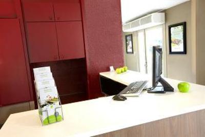 фото отеля Campanile Avignon Sud Montfavet La Cristole Hotel