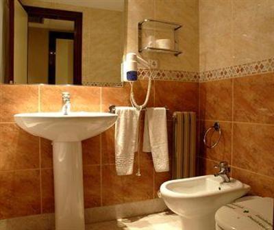 фото отеля Hotel Rio Arga