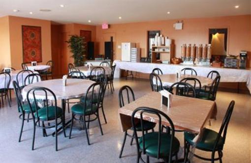 фото отеля Hotel Motel Le Chateauguay
