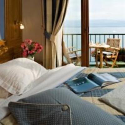 фото отеля Hotel Du Port Yvoire