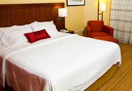 фото отеля Courtyard Hotel La Crosse (Wisconsin)