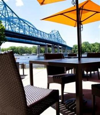 фото отеля Courtyard Hotel La Crosse (Wisconsin)