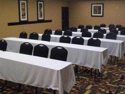 фото отеля Hampton Inn and Suites Pine Bluff