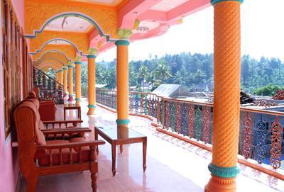 фото отеля Thekkady Rainbow Cottage