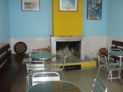 фото отеля Lagos Youth Hostel