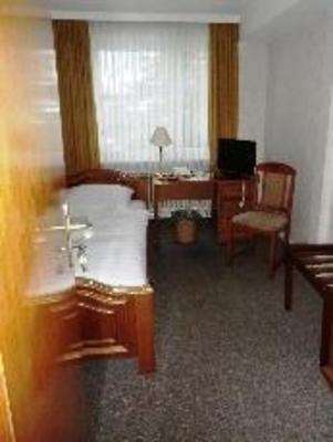 фото отеля Hotel Am Stadion Leverkusen