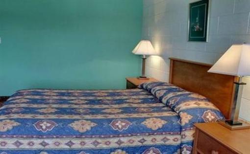 фото отеля Country Host Motel