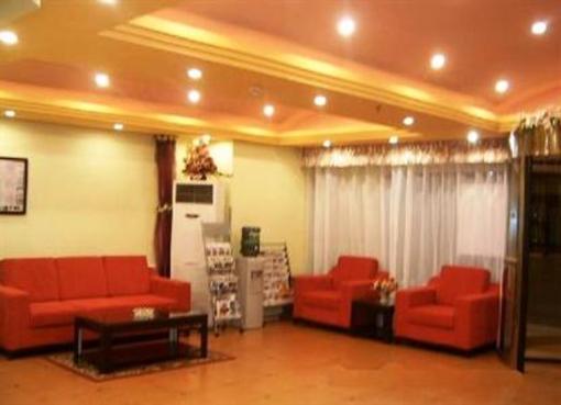 фото отеля Home Inn Zibo Xiliu Road