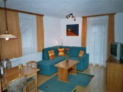 фото отеля Hotel Apart Pepis Ferienwohnungen Jerzens