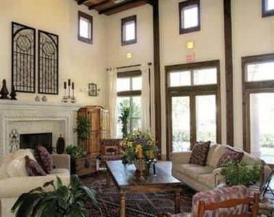 фото отеля Oakwood Apartments Montevista Fort Worth