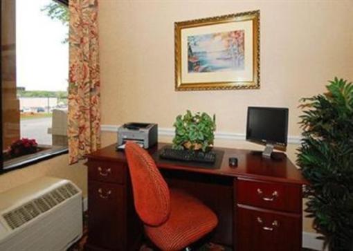 фото отеля Hampton Inn - Haverhill