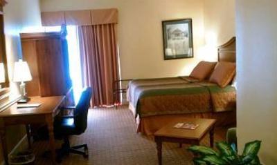 фото отеля The Richmond Suites Hotel