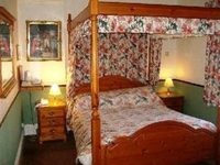 Quarterdeck Hotel