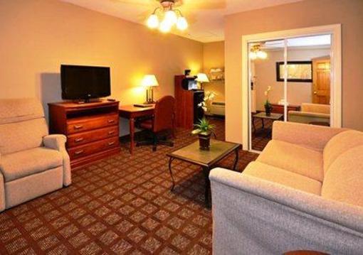 фото отеля Quality Inn & Suites Northampton