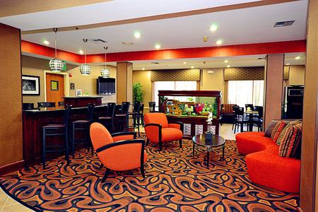 фото отеля BEST WESTERN PLUS Inn & Suites