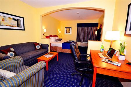 фото отеля BEST WESTERN PLUS Inn & Suites