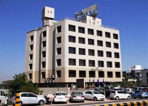 фото отеля Hotel Silver Cloud - Ahmedabad