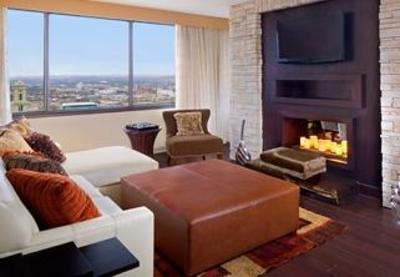 фото отеля Sheraton Nashville Downtown Hotel