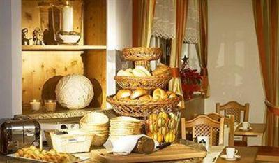 фото отеля Hotel Garni Alpenstern