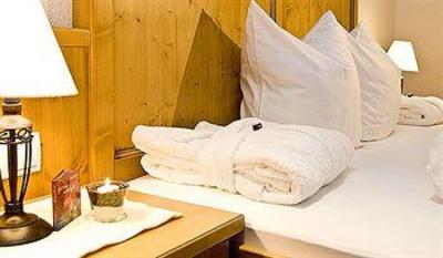 фото отеля Hotel Garni Alpenstern