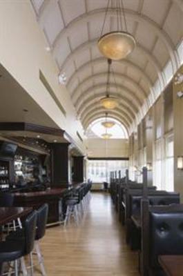 фото отеля The Doubletree Hotel Chicago North Shore