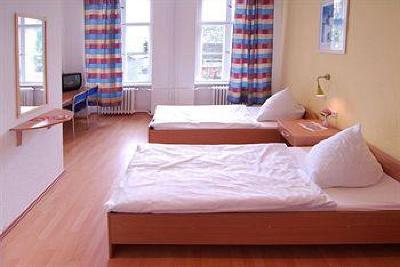 фото отеля A & O Hotel & Hostel Friedrichshain