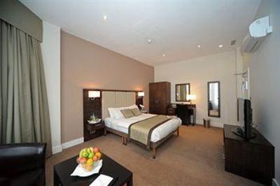 фото отеля Raglan Hotel