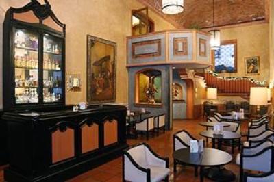 фото отеля Hotel Mision Querataro Juriquilla Queretaro