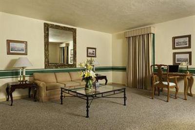 фото отеля Hotel Mision Querataro Juriquilla Queretaro