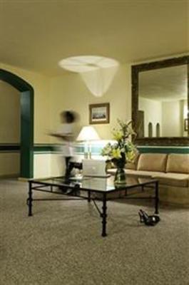 фото отеля Hotel Mision Querataro Juriquilla Queretaro