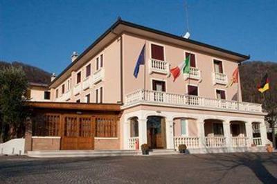 фото отеля Hotel Ristorante Alla Corte