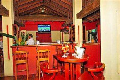 фото отеля Hotel Lomas Del Volcan La Fortuna